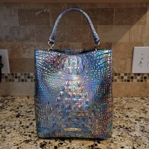 Mother of Pearl Amelia Brahmin